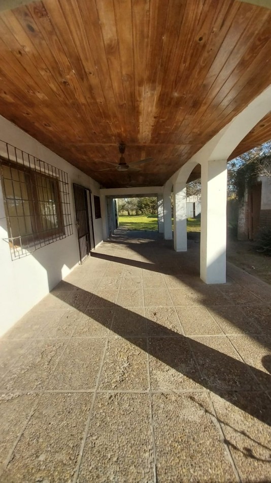 CASA QUINTA  CON PISCINA EN SAUCE VIEJO, SANTA FE