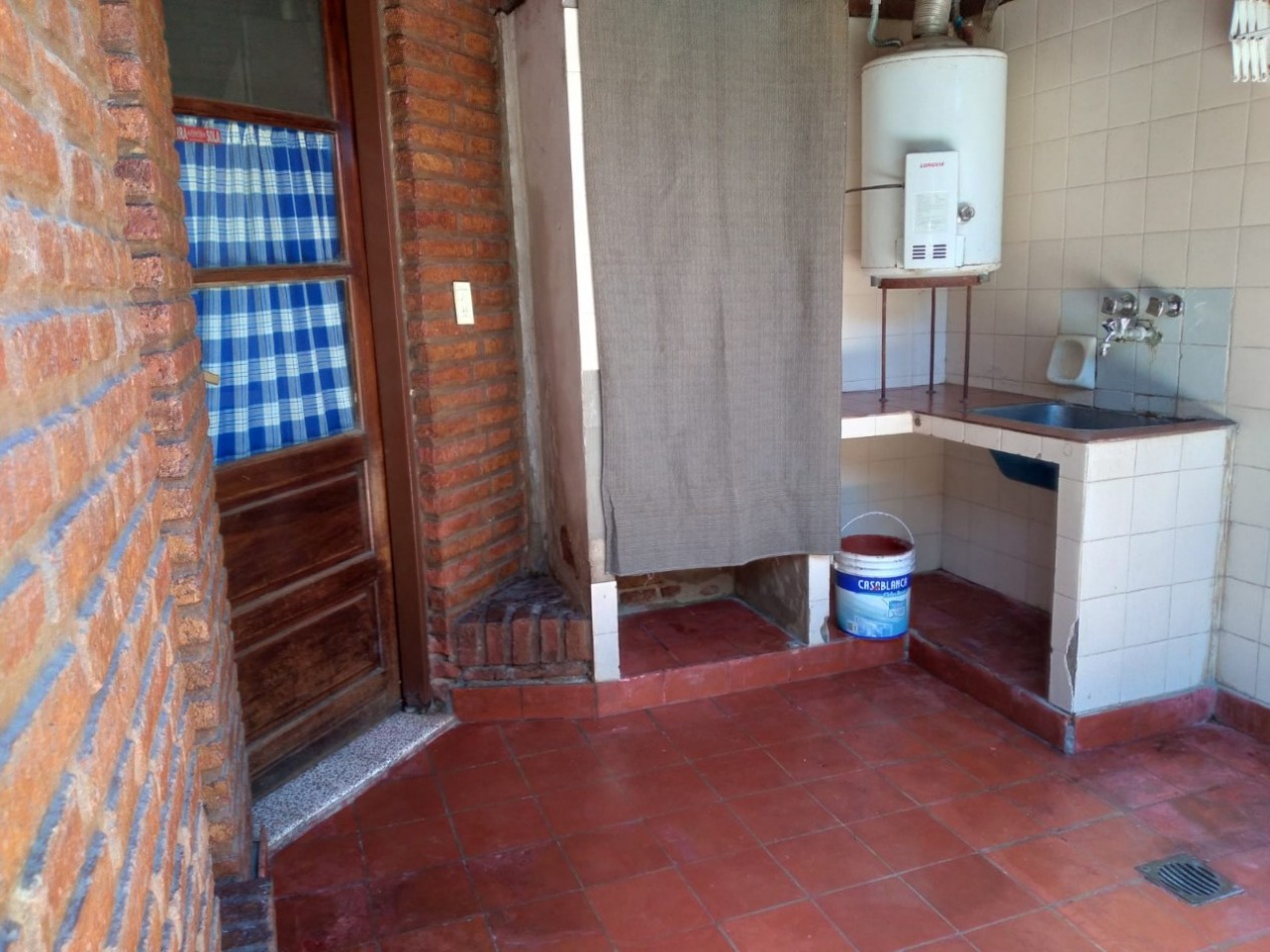 Casa con departamento y local comercial en Monte Vera, Santa Fe