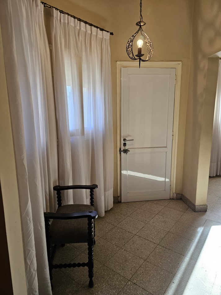 CASA CON PISCINA Y COCHERA EN BARRIO CENTRO, SANTO TOME