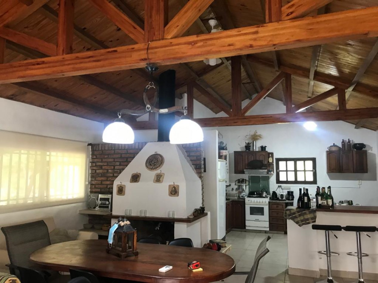 CASA QUINTA CON PISCINA EN CAIMA, SANTA FE