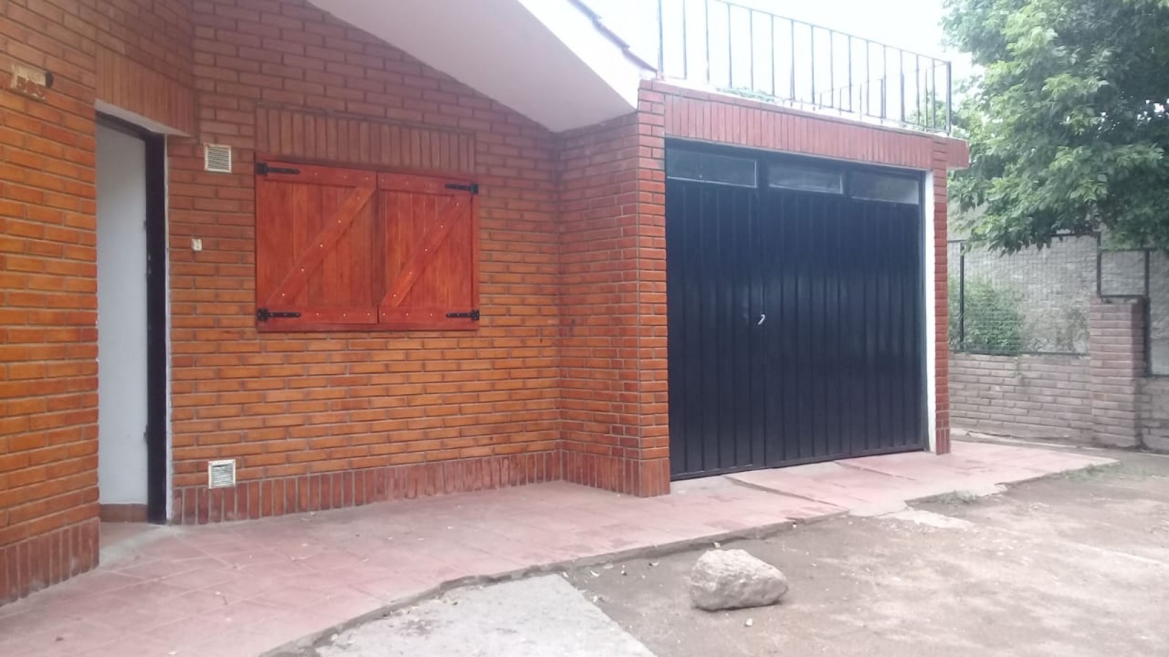 CASA EN VILLA CARLOS PAZ, CORDOBA, CERCA DE BALNEARIOS
