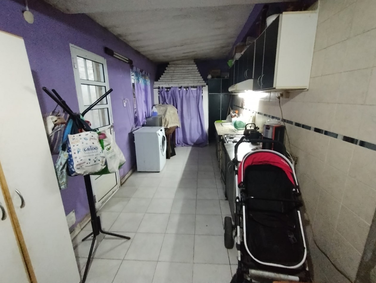 CASA AL FRENTE EN BARRIO SARGENTO CABRAL, SANTA FE