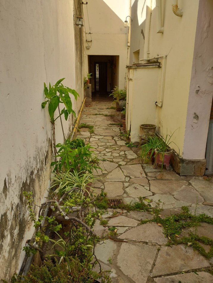 CASA INTERNA EN BARRIO SARGENTO CABRAL, SANTA FE