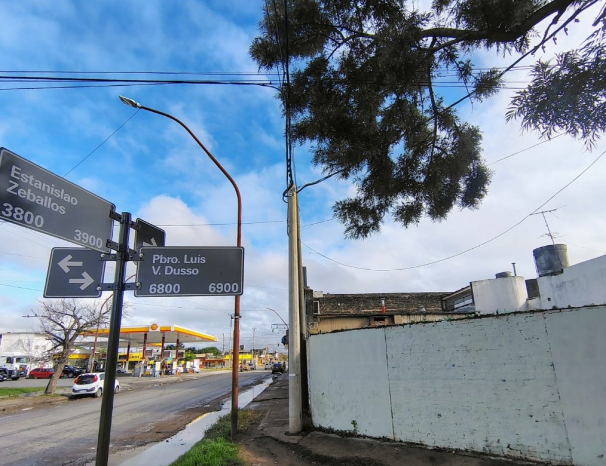 CASA SOBRE ZEBALLOS , IDEAL COMERCIO 