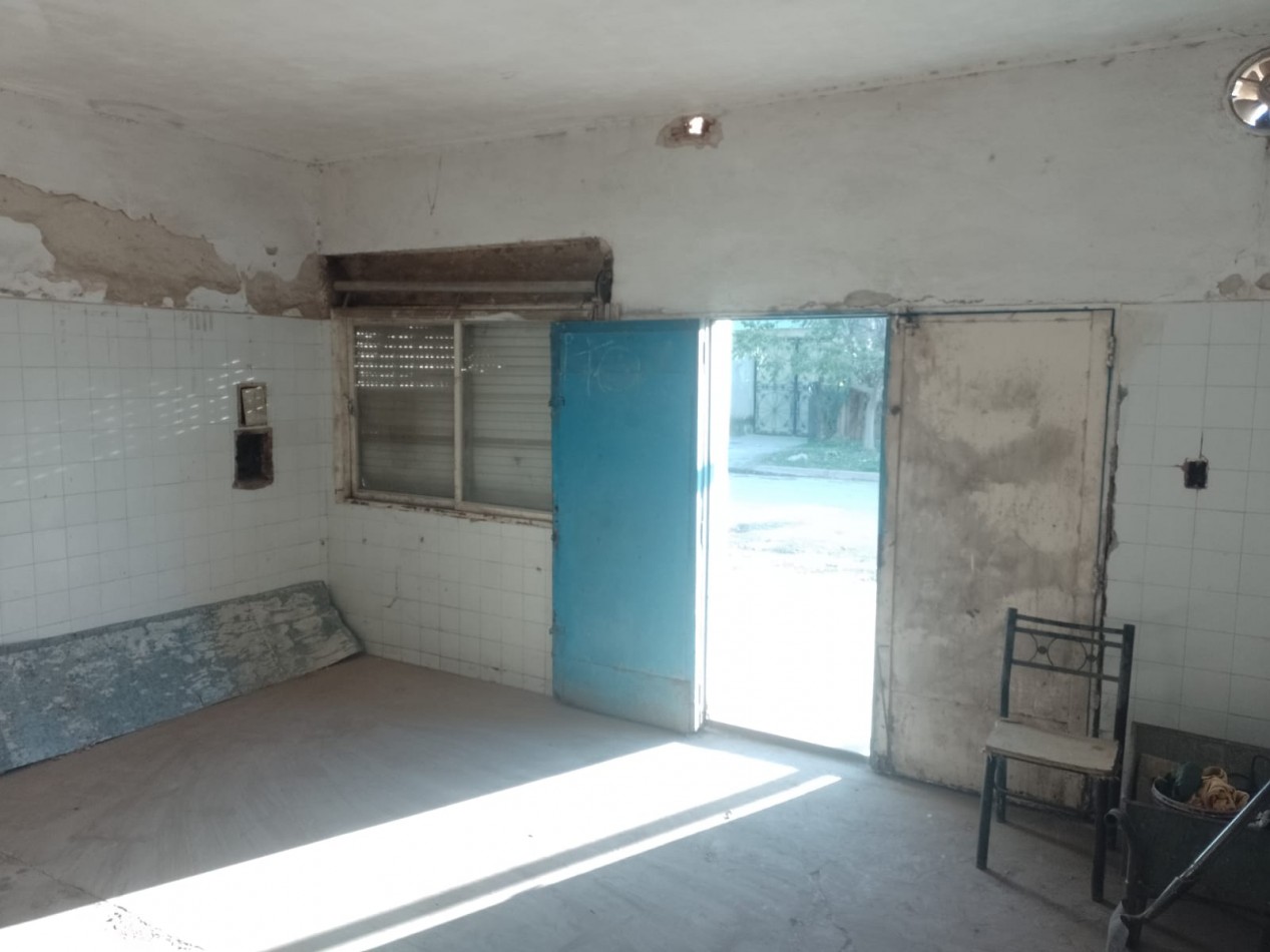 LOCAL-DEPOSITO EN MATHEU 3400, SANTA FE