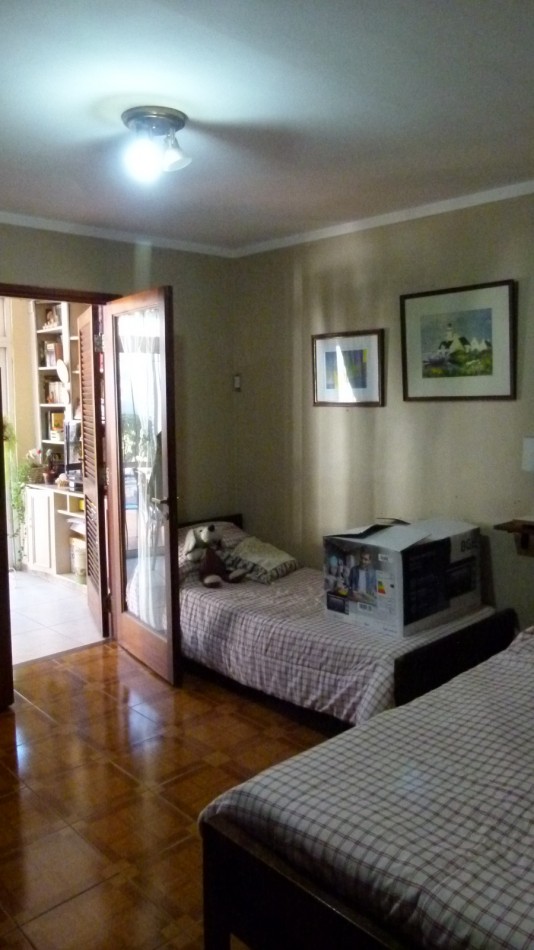 CASA DE 2 DORMITORIOS + DEPARTAMENTO, SANTO TOME