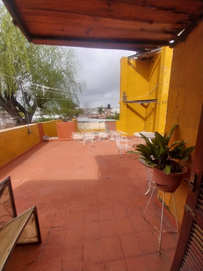 CASA EN B° GUADALUPE OESTE