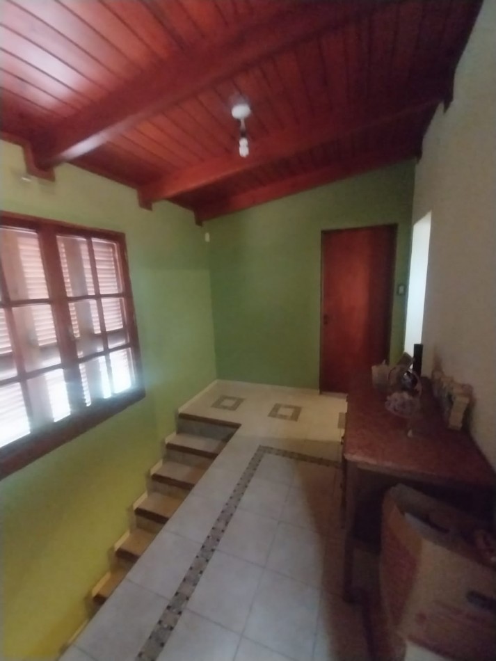 CASA EN B° GUADALUPE OESTE