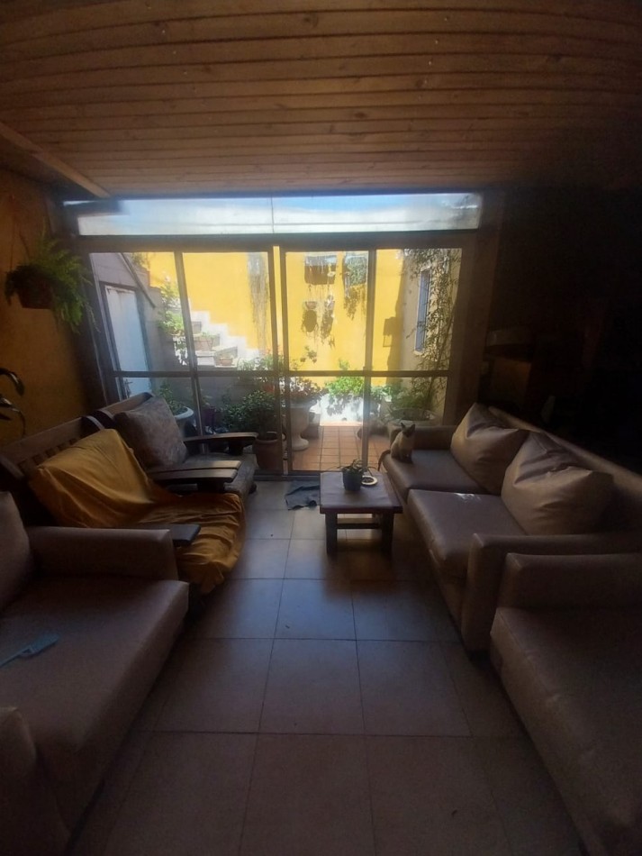 CASA EN B° GUADALUPE OESTE
