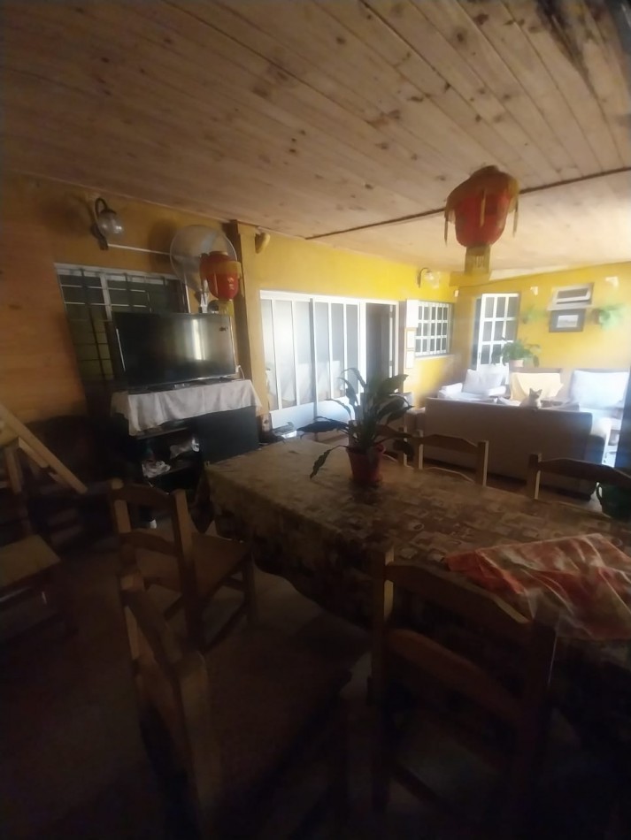 CASA EN B° GUADALUPE OESTE