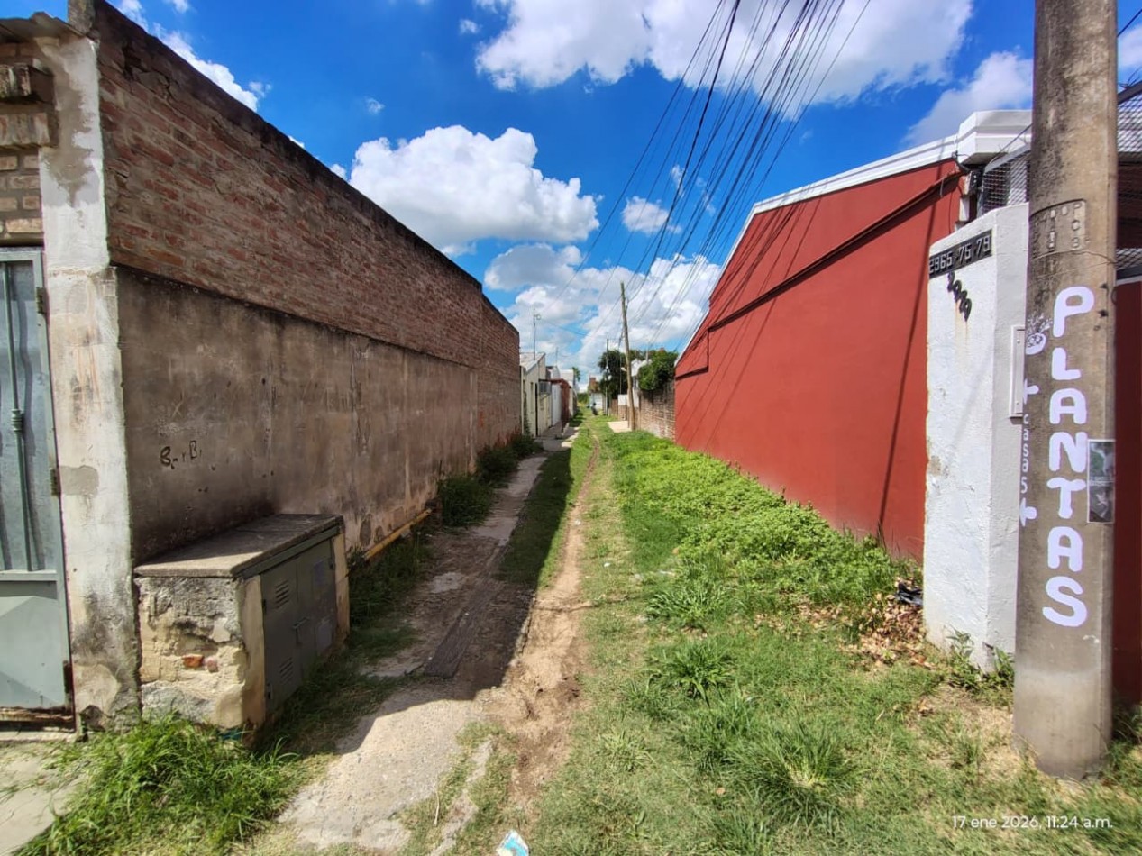 CASA DE 3 DORMITORIOS, SANTO TOME