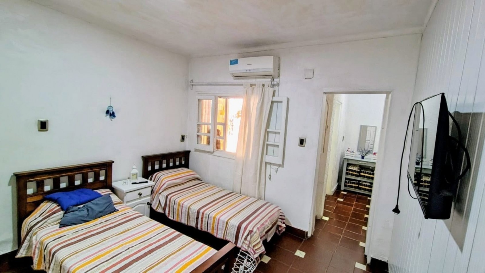 CASA DE DOS PLANTAS BAJO PH EN BARRIO ROMA, SANTA FE