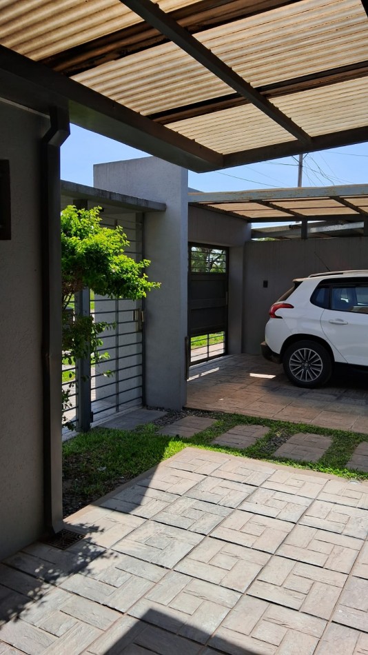 CASA EN RECREO