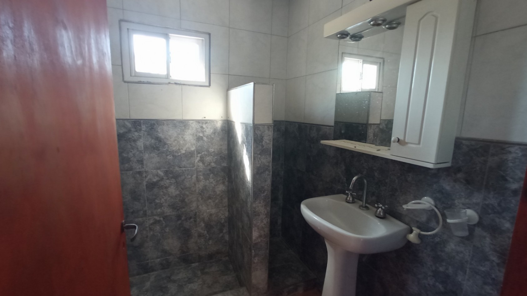 OPORTUNIDAD EN ZONA NORTE, SANTA FE - 2 PROPIEDADES CON COCHERA