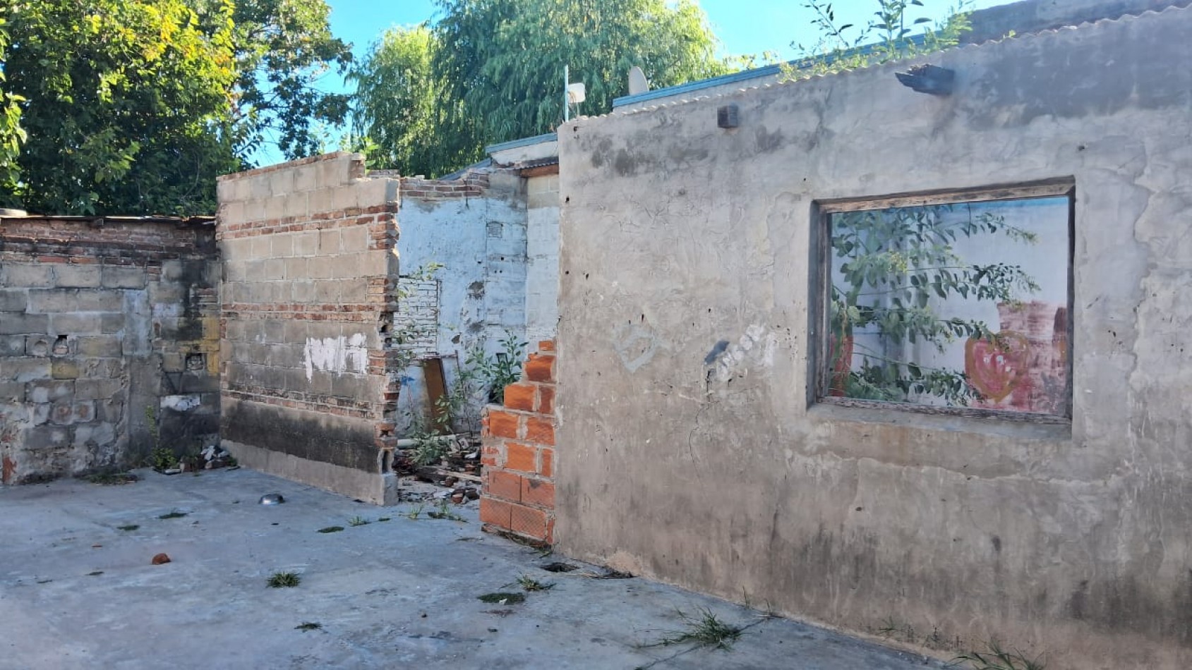 CASA A REFACCIONAR O DEMOLER, EN ZONA NORTE