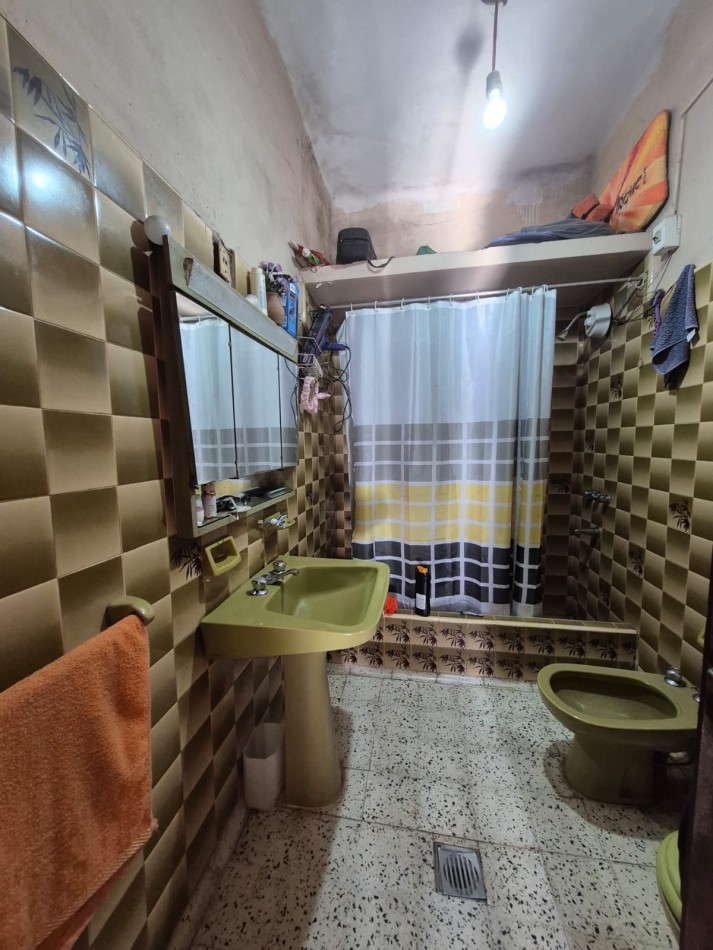 Casa en venta en Barrio Sargento Cabral - Ubicacion estrategica y gran potencial