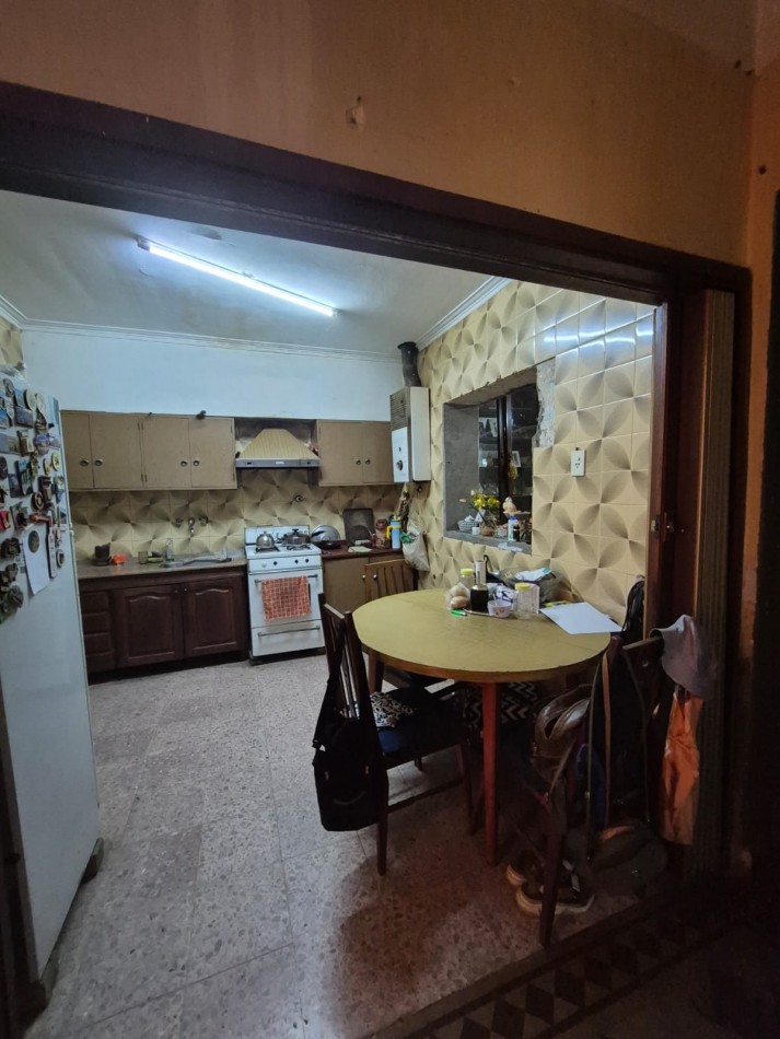 Casa en venta en Barrio Sargento Cabral - Ubicacion estrategica y gran potencial