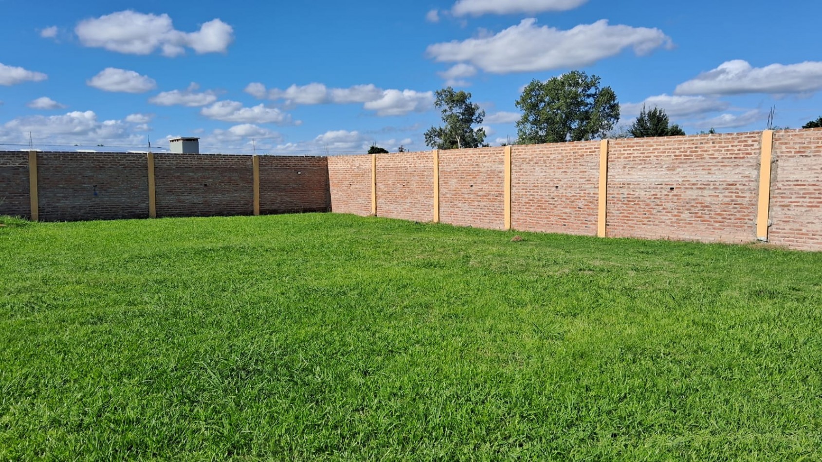 LOTE EN BARRIO NOBLEZA, RECREO