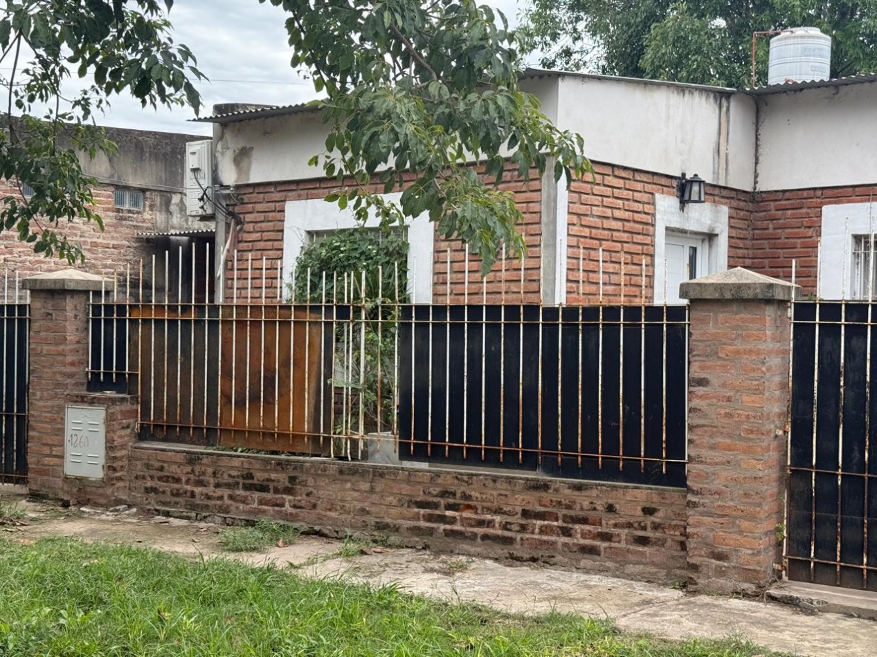 CASA DE 3 DORMITORIOS EN SANTO TOME
