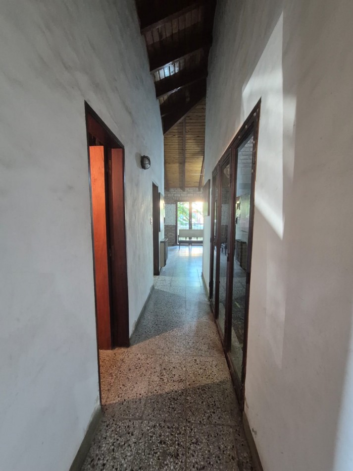 Casa de 2 dormitorios en Santo Tome - Vivienda o inversion comercial