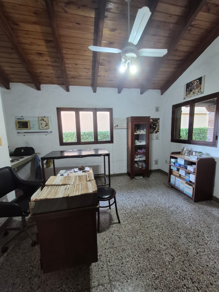 Casa de 2 dormitorios en Santo Tome - Vivienda o inversion comercial