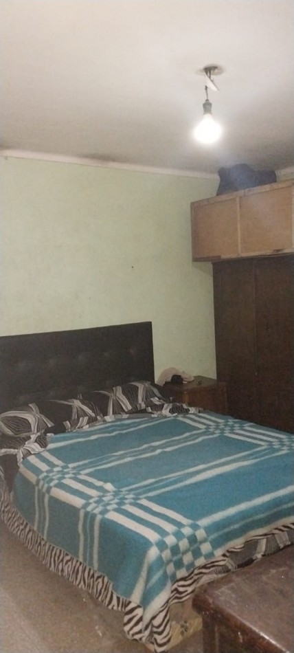 CASA DE 3 DORMITORIOS EN VENTA - SANTA FE  