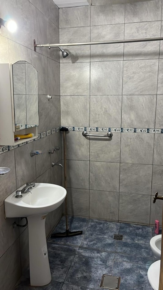 CASA DE 2 DORMITORIOS SOBRE AV. DEL TRABAJADOR, SANTO TOME