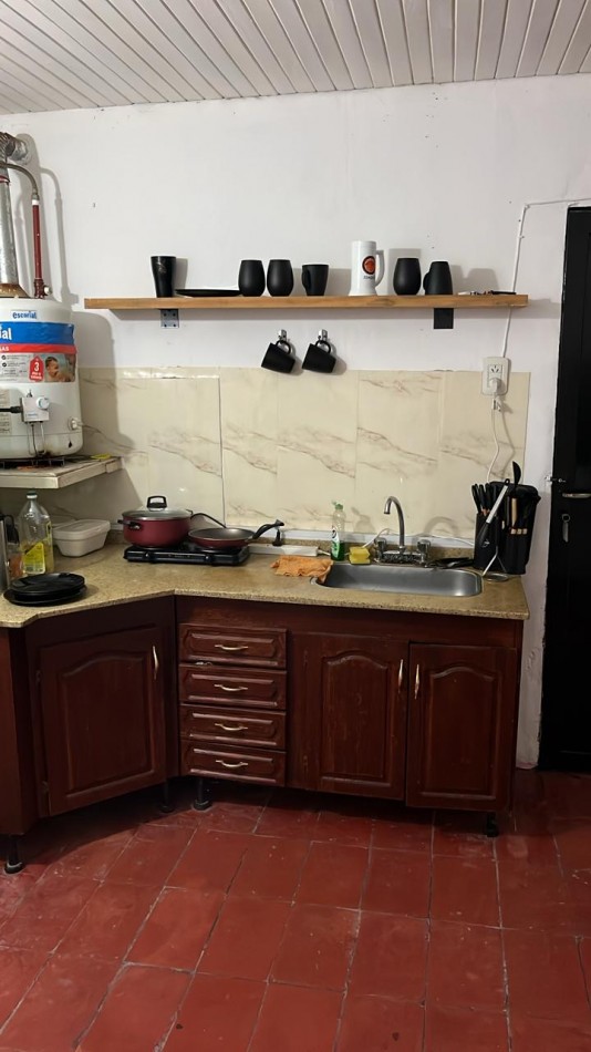 CASA DE 2 DORMITORIOS SOBRE AV. DEL TRABAJADOR, SANTO TOME