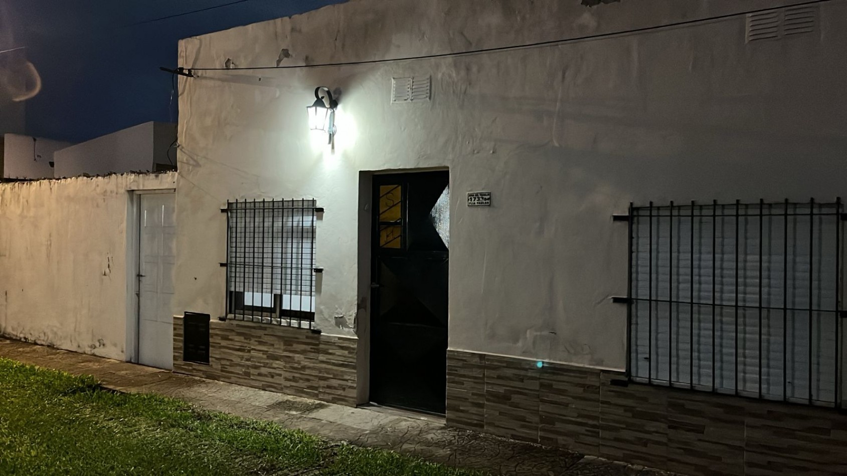 CASA DE 2 DORMITORIOS SOBRE AV. DEL TRABAJADOR, SANTO TOME