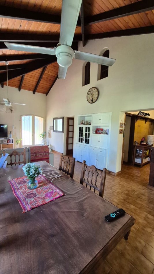 CASA DE 2 DORMITORIOS EN LA TATENGUITA