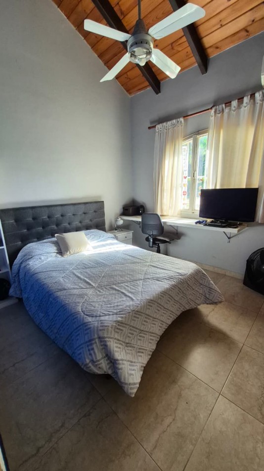 CASA DE 2 DORMITORIOS EN LA TATENGUITA