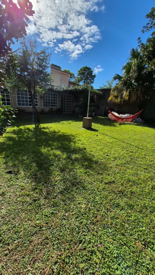 CASA DE 2 DORMITORIOS EN LA TATENGUITA