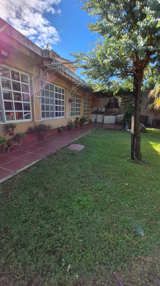 CASA DE 2 DORMITORIOS EN LA TATENGUITA