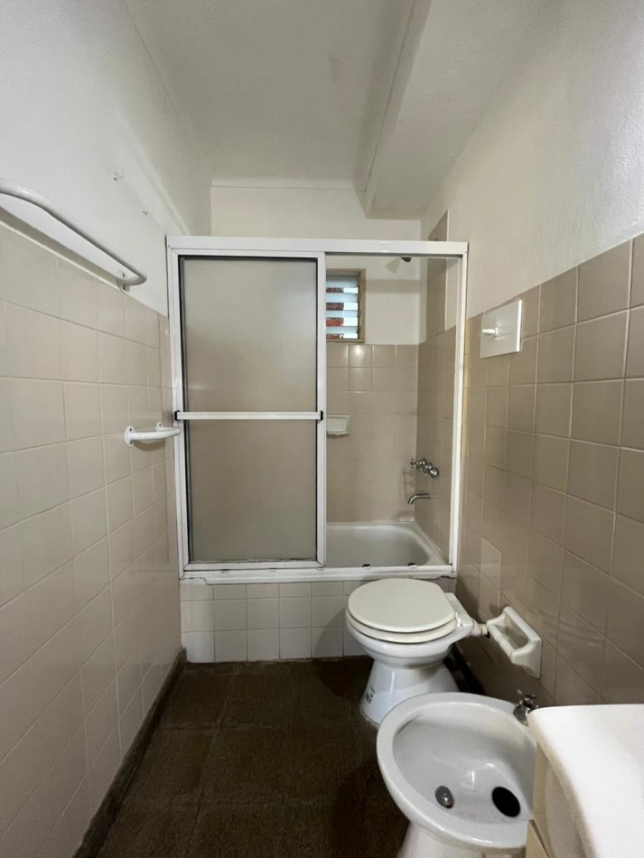 DEPARTAMENTO DE DOS DORMITORIOS, BARRIO CANDIOTI NORTE, SANTA FE
