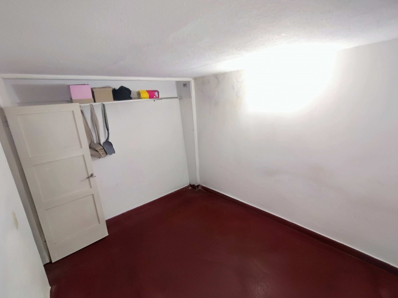 Departamento 2 dormitorios en Barrio Las Flores I  Muy buena ubicacion