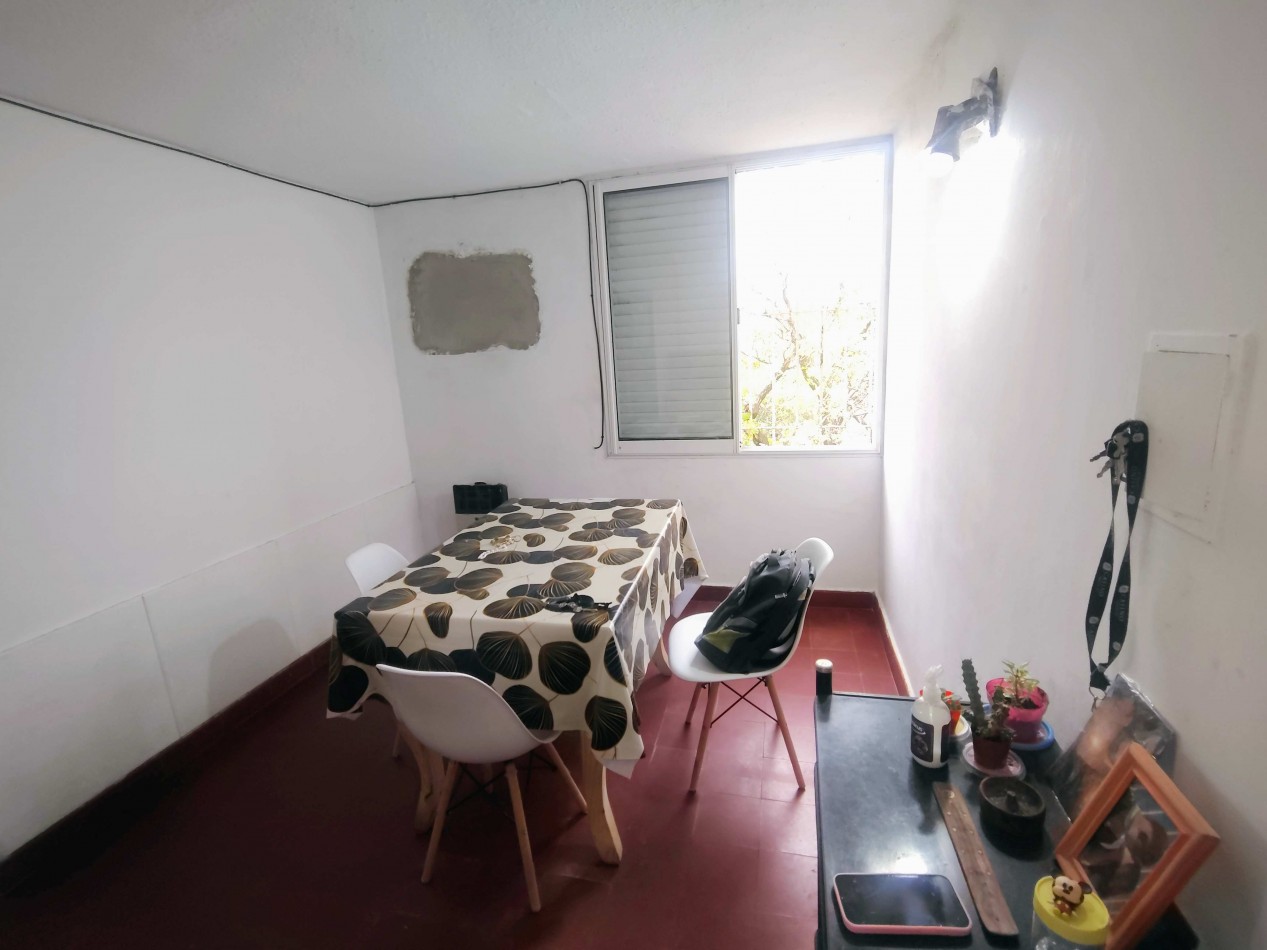 Departamento 2 dormitorios en Barrio Las Flores I  Muy buena ubicacion