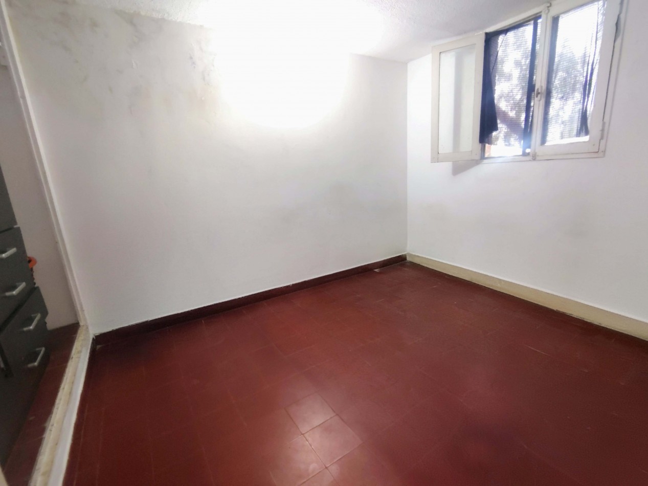 Departamento 2 dormitorios en Barrio Las Flores I  Muy buena ubicacion
