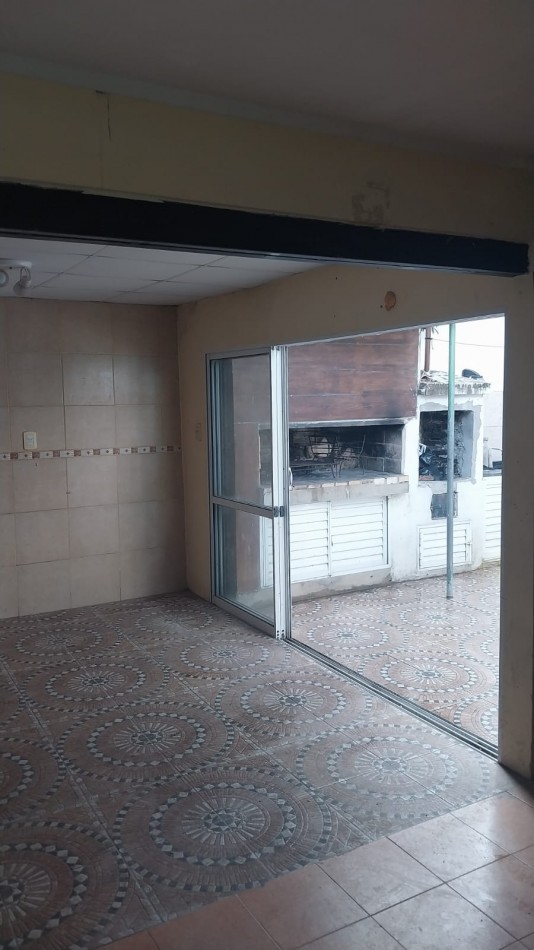 CASA DE 4 DORMITORIOS, SANTO TOME - SANTA FE
