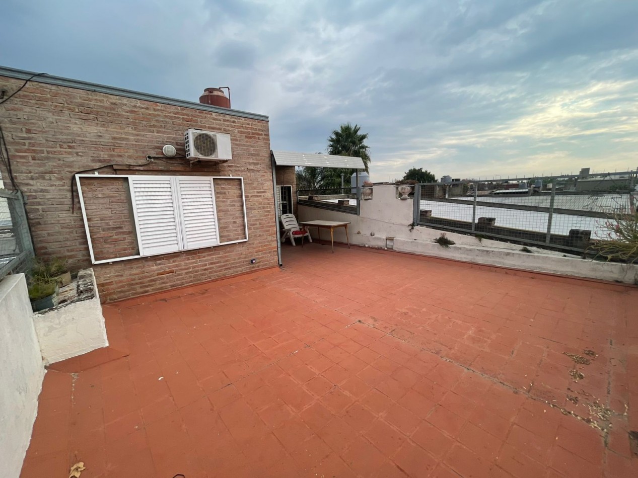 CASA DE 4 DORMITORIOS, SANTO TOME - SANTA FE