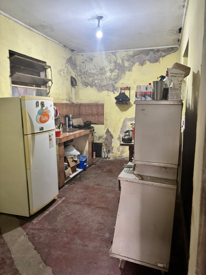 PROPIEDAD EN OCHAVA A RECICLAR, EN BARRIO MAYORAZ
