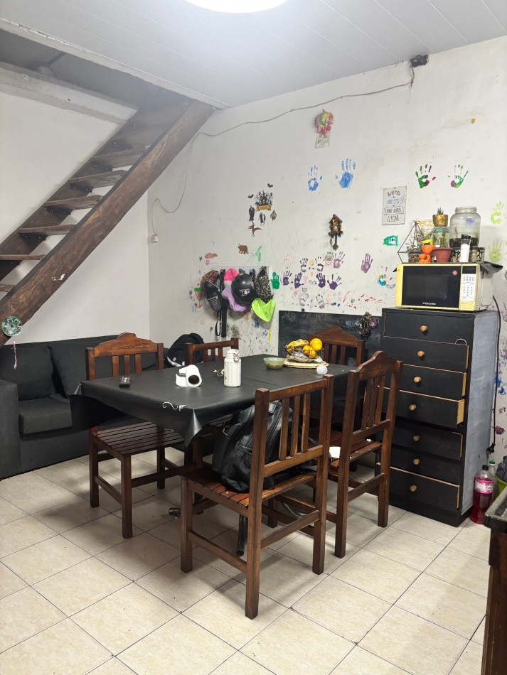 CASA DOBLE EN B° MARIA SELVA - SANTA FE