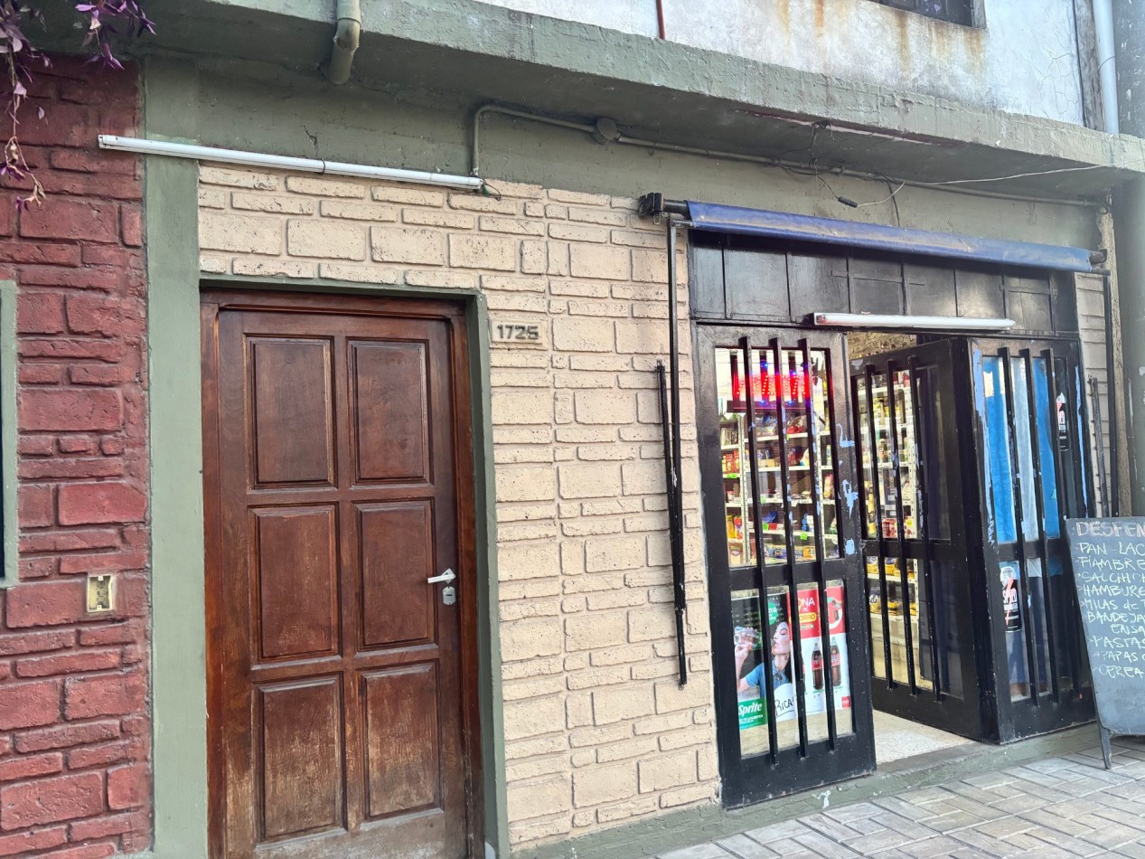 CASA DOBLE EN B° MARIA SELVA - SANTA FE