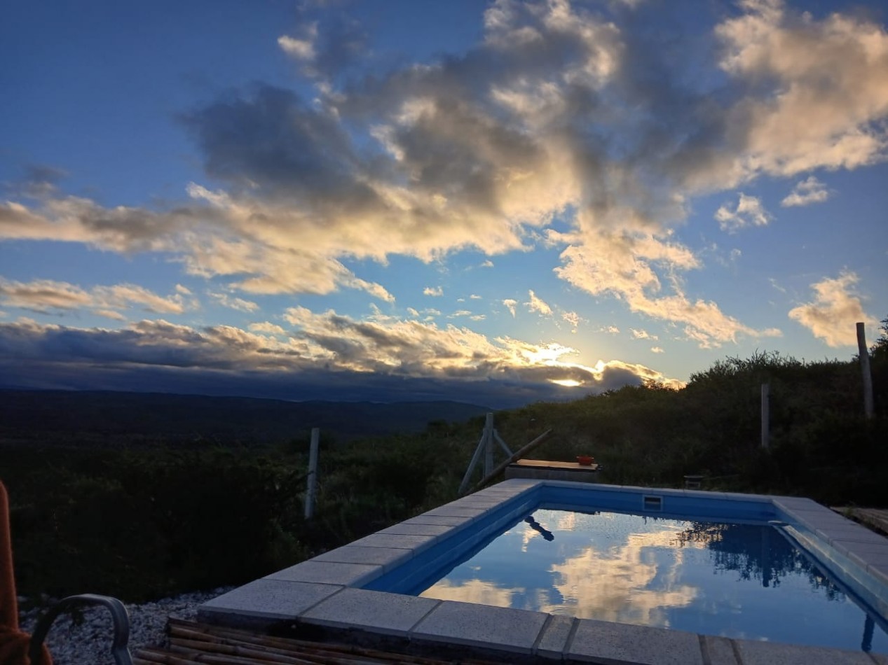 CASA CON PISCINA SIERRAS LOS COCOS, CORDOBA