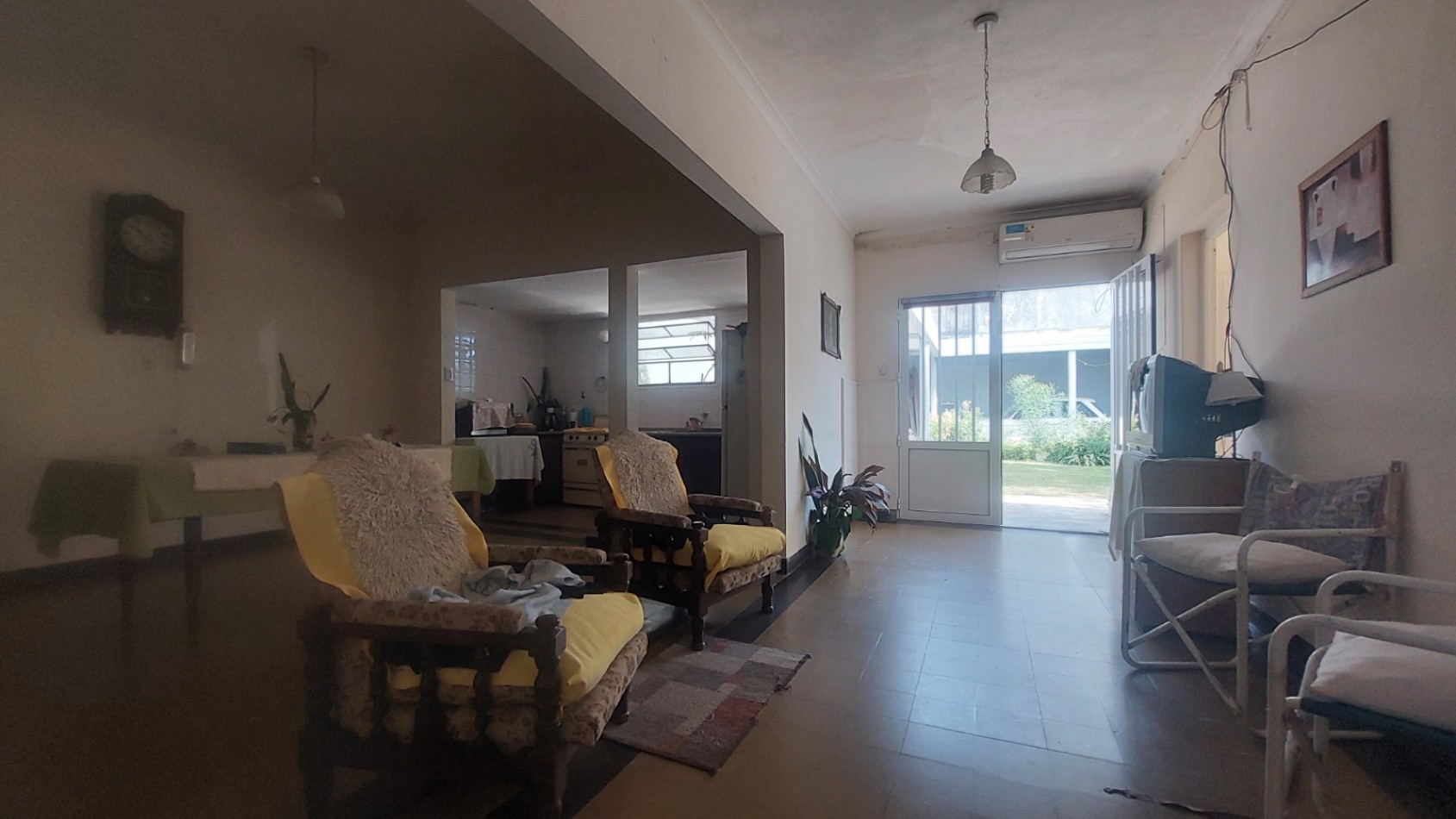 CASA DE TRES DORMITORIOS Y PATIO, SAN JUSTO, SANTA FE