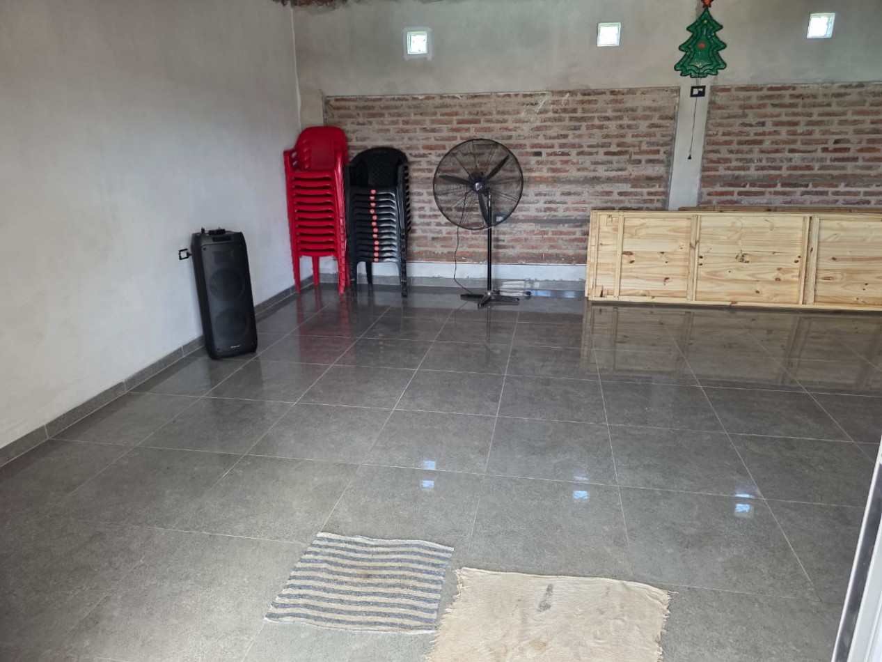CASA DE 1 DORMITORIO MAS QUINCHO CON PISCINA Y SOLARIUM - RECREO, SANTA FE