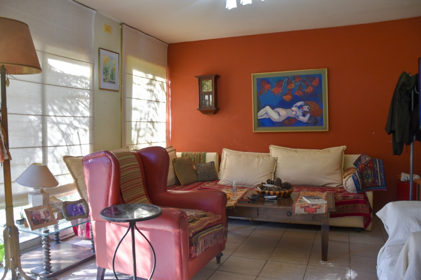 CASA DE DOS PLANTAS, PISCINA Y PARQUIZADO, SAUCE VIEJO