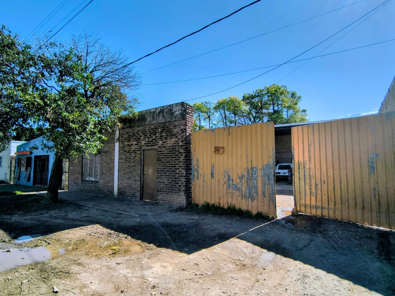 Galpon con Casa en Santa Fe