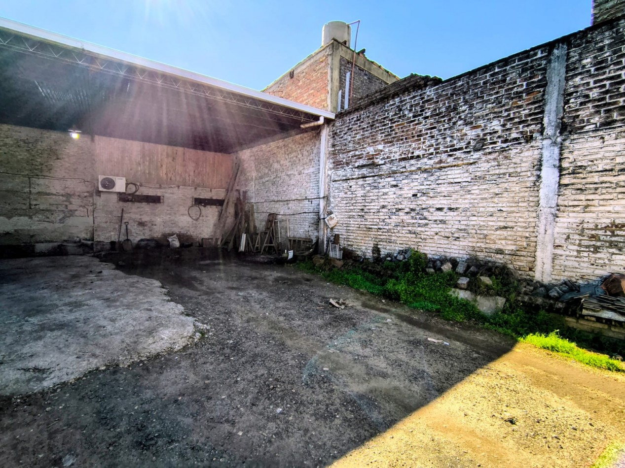 Galpon con Casa en Santa Fe