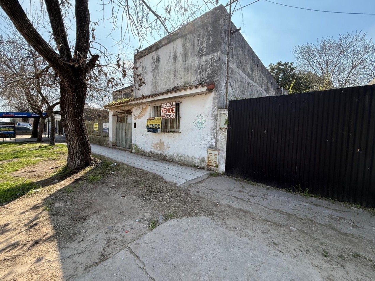 CASA A DEMOLER/REFACCIONAR EN SANTO TOME