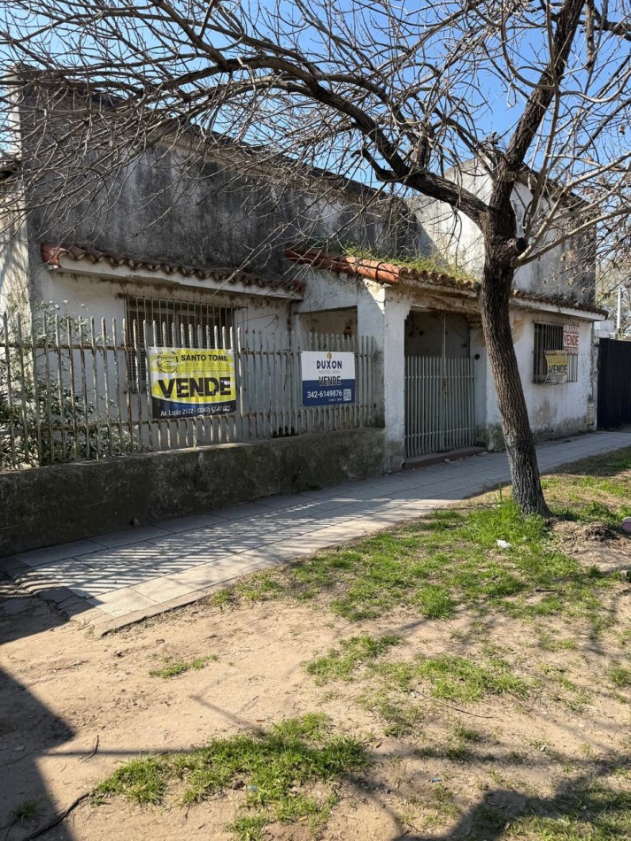 CASA A DEMOLER/REFACCIONAR EN SANTO TOME